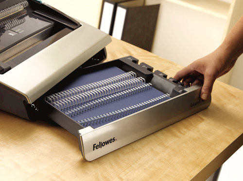 Galaxy-E Wire Elektrisches Drahtbindegerät__Galaxy E wire supplies tray.png